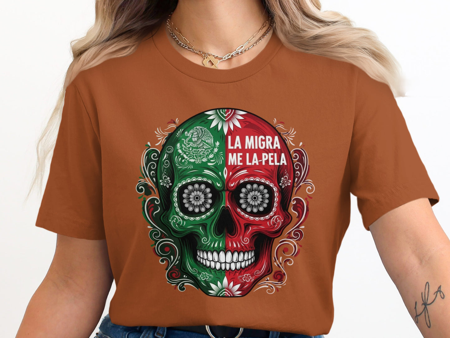 La Migra Me La Pela Skull Design Casual Shirt product type