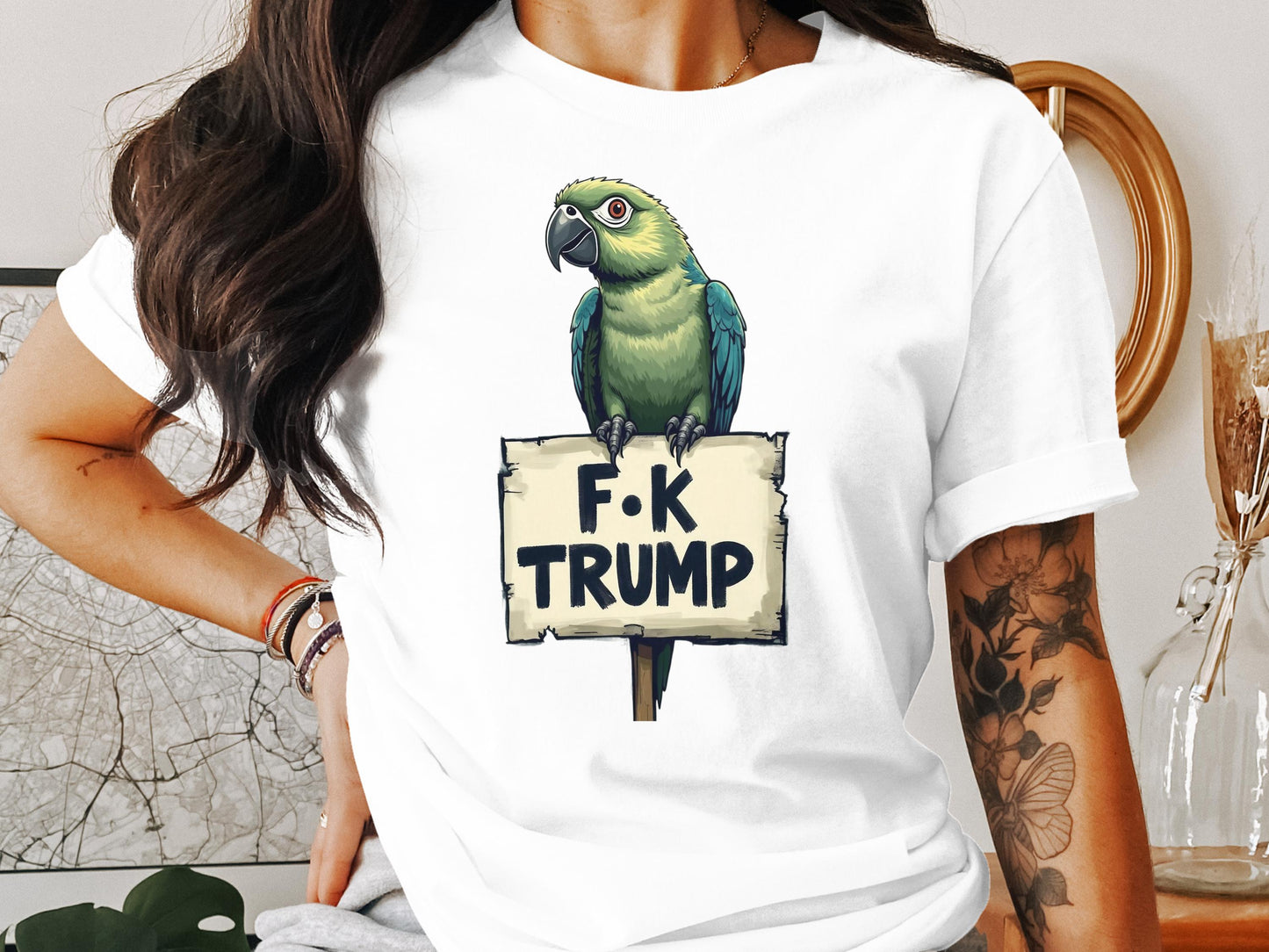Parrot Holding F*ck Trump Sign Graphic T-shirt