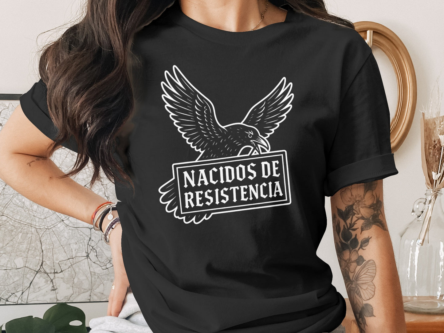 Nacidos De Resistencia Graphic T-shirt product type