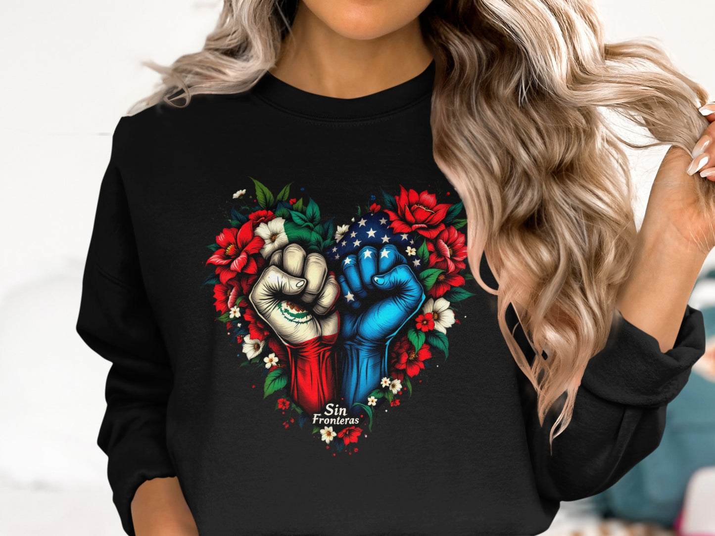 Sin Fronteras Heart Design Long Sleeve Shirt product type