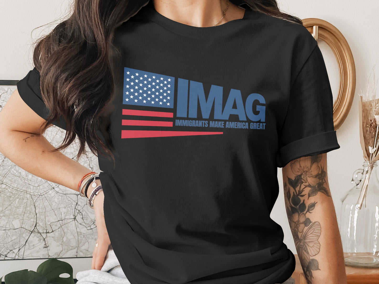 Immigrants Make America Great Graphic T-shirt Product
