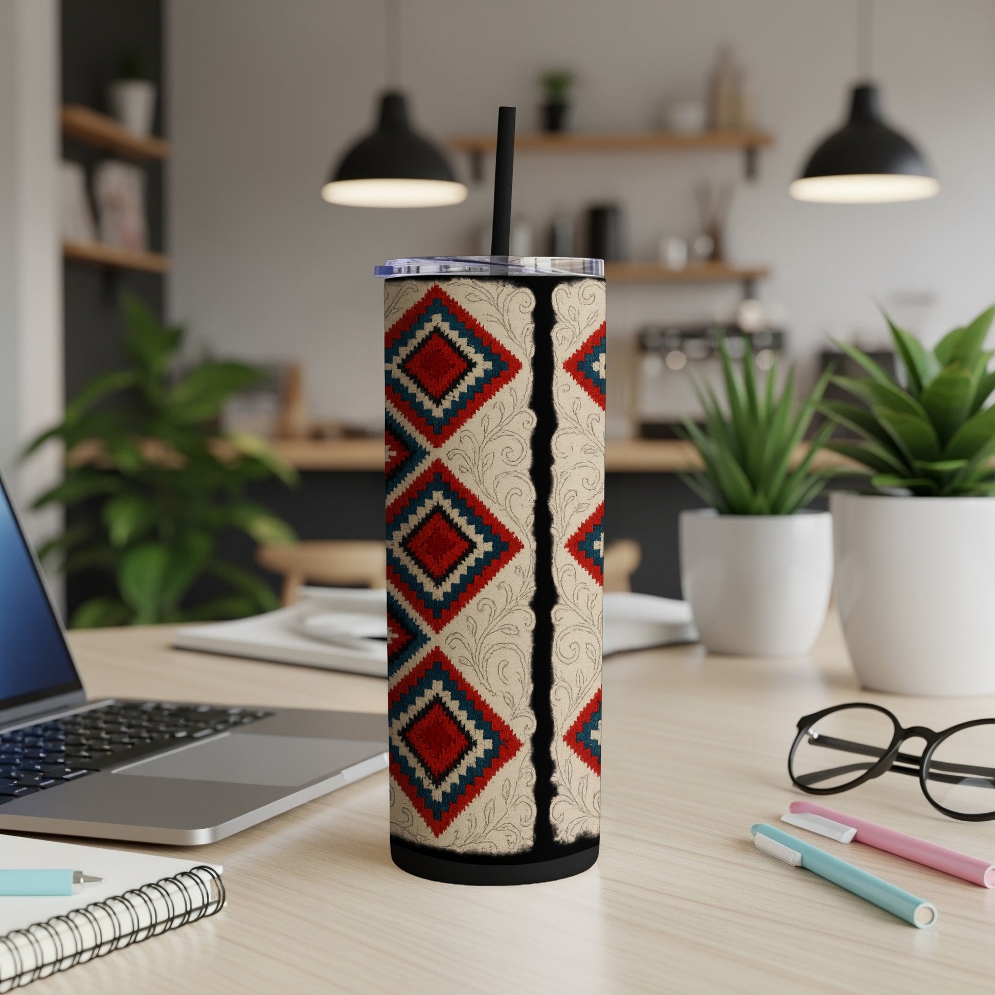 Geometric Diamond Pattern Insulated Tumbler product
