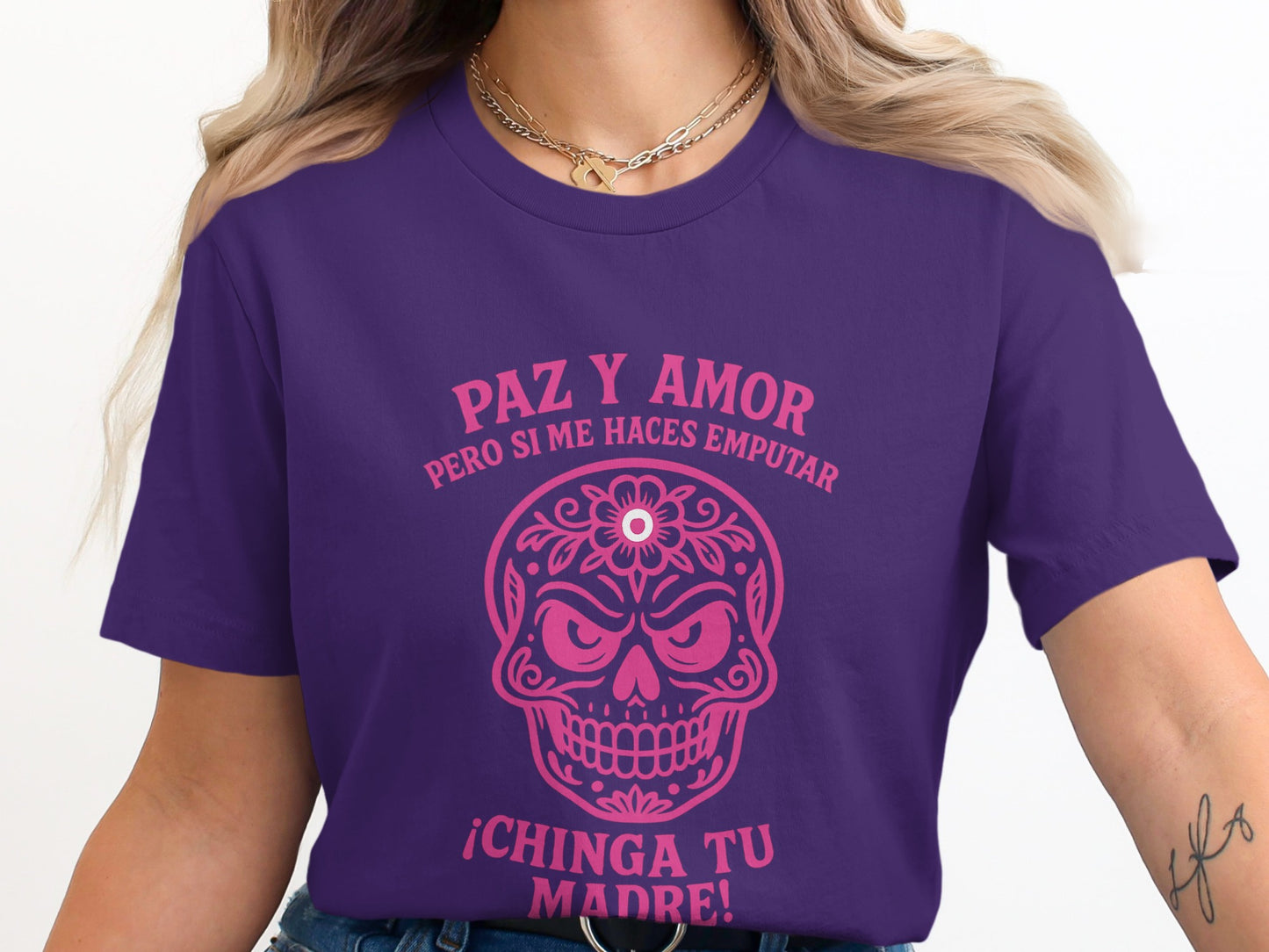 Paz y Amor Pero Si Me Haces Emputar T-shirt product