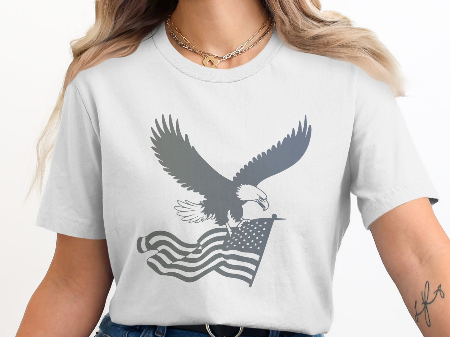 Majestic Eagle Graphic Tee perfect for Your Casual Product