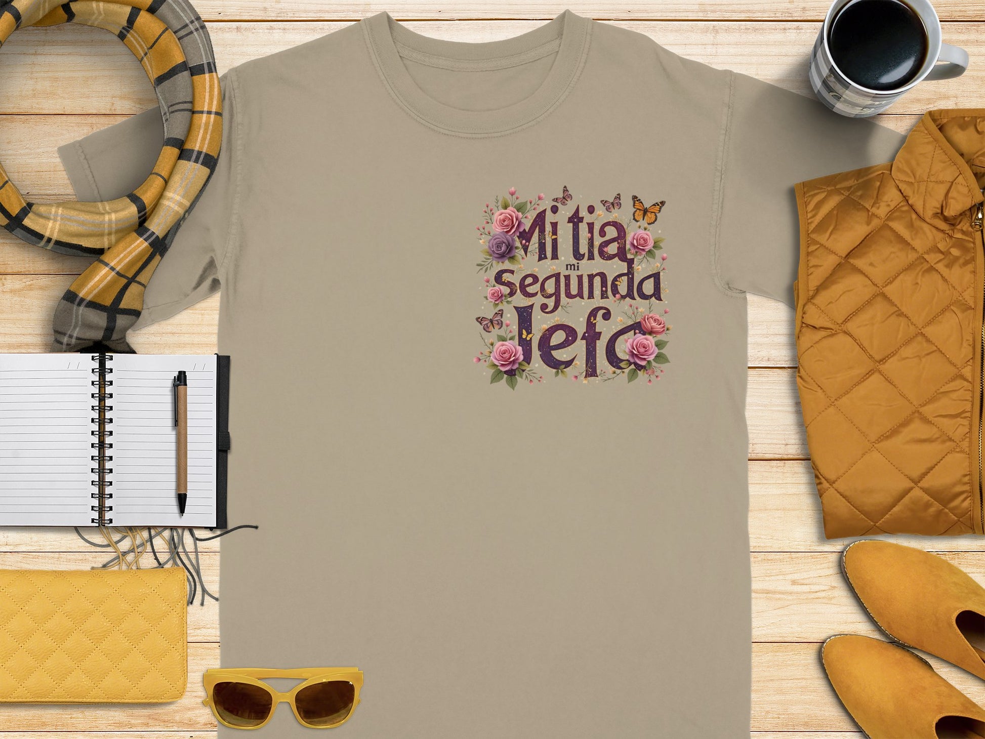 Mi Tía Segunda Leí Floral Design Tee shirt product