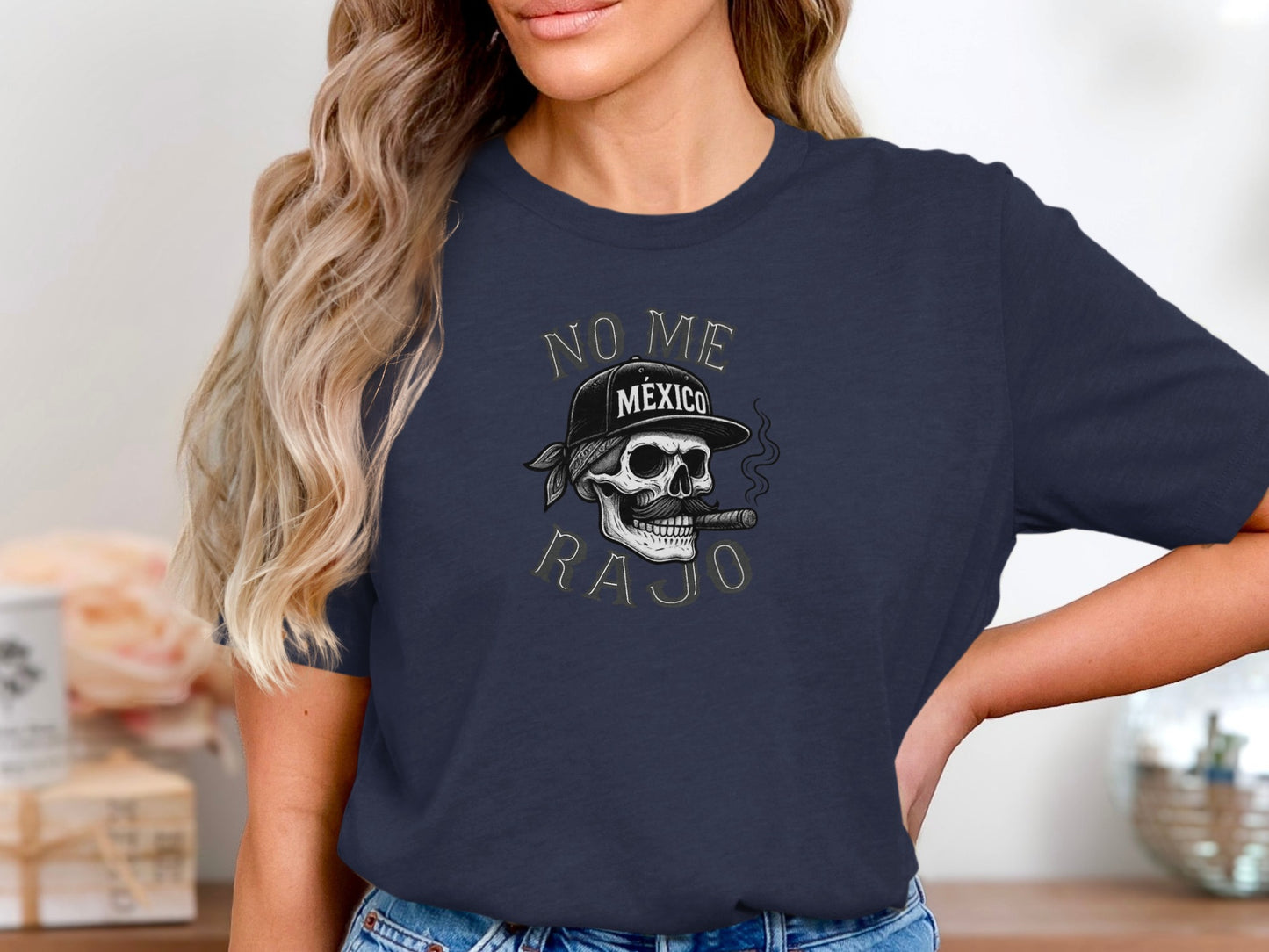 No Me Rajo Skull with Hat Graphic T-Shirt product