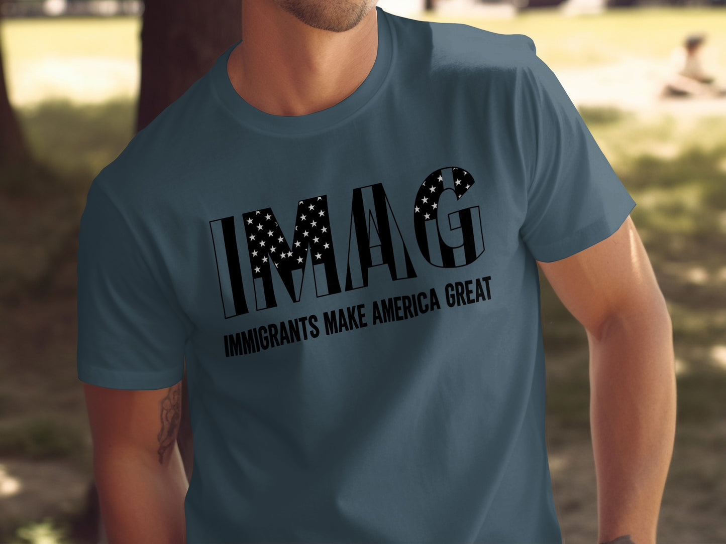 Immigrants Make America Great Graphic T-shirt product