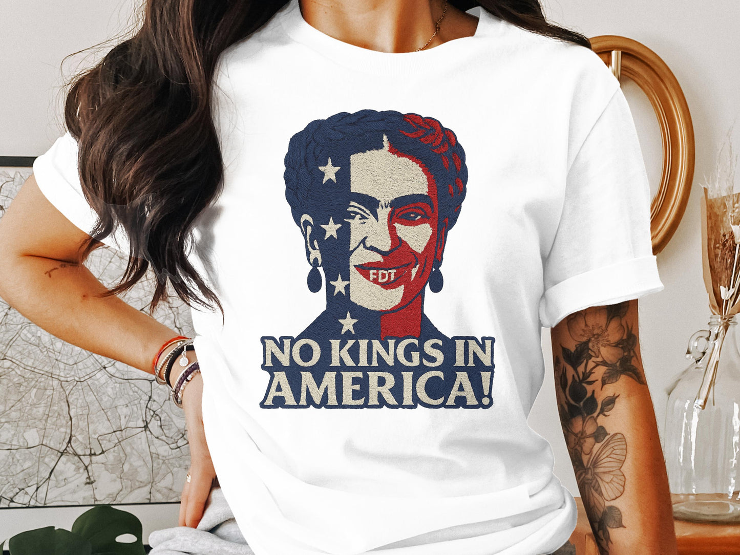 No Kings In America Graphic Print T-Shirt product