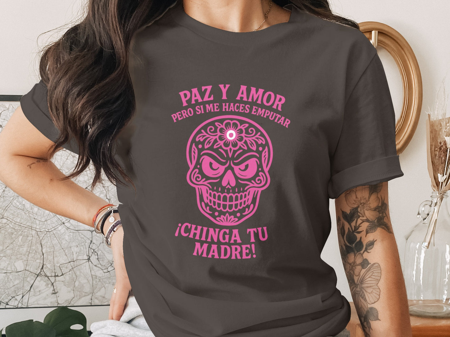Paz y Amor Graphic Skull Design T-Shirt Product