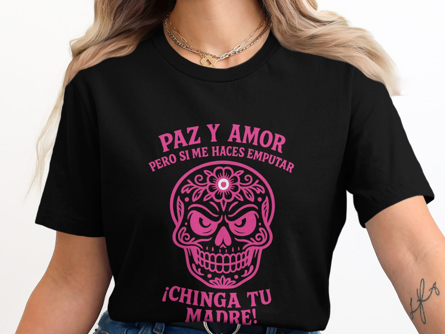 Paz y Amor Pero Si Me Haces Enputar T-shirt product