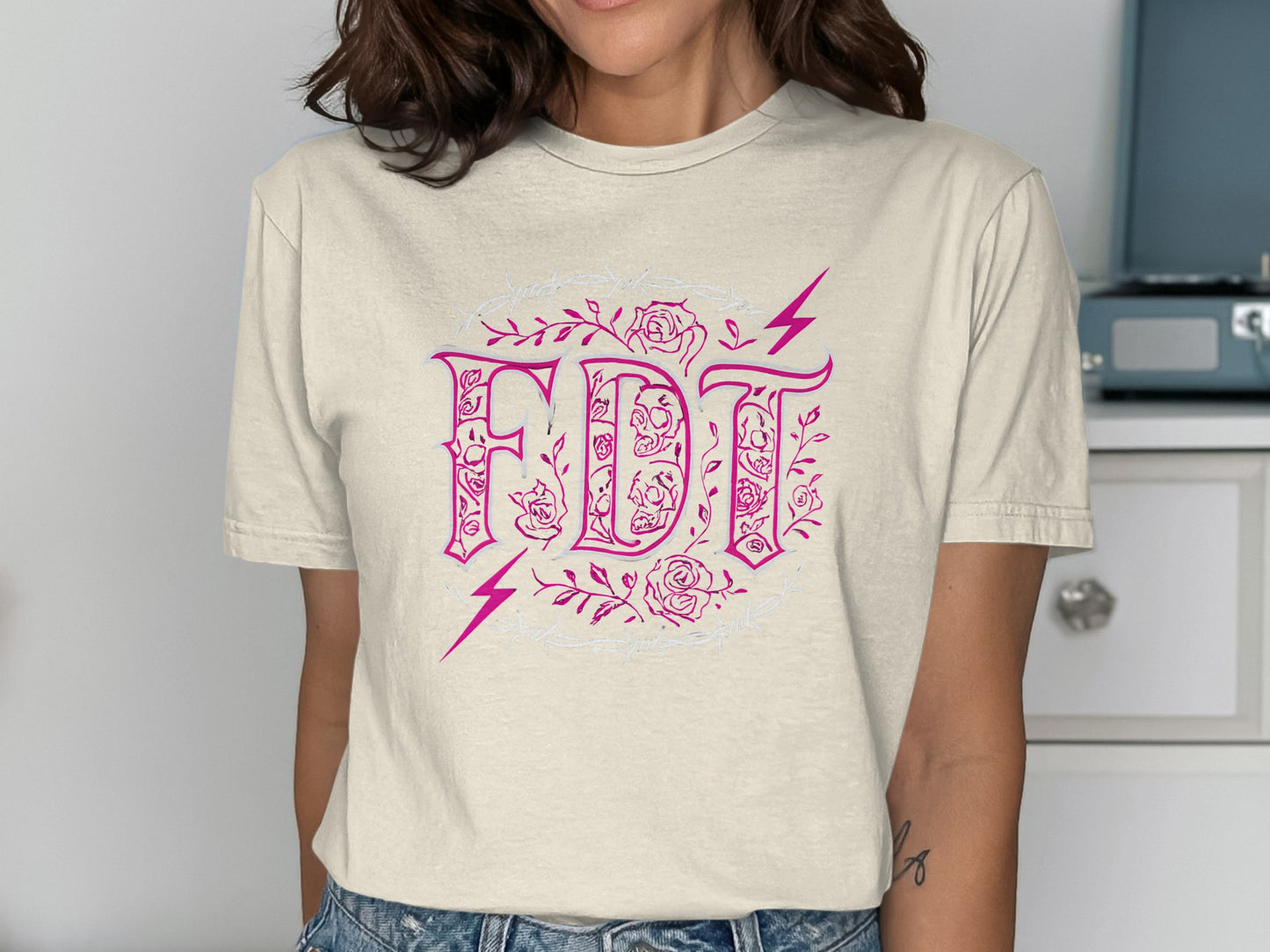 FDT Floral Graphic Design Short Sleeve Shirt product