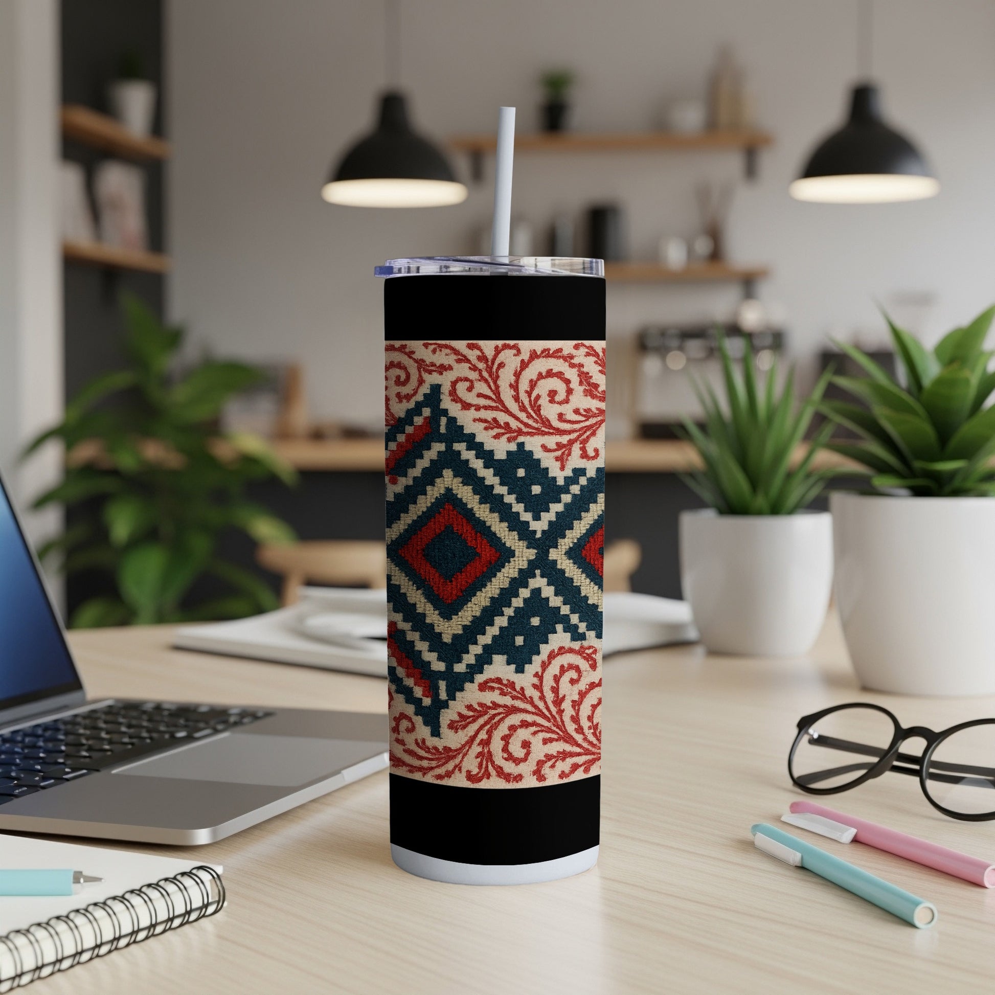 Geometric Pattern Tumbler with Straw and Lid product type