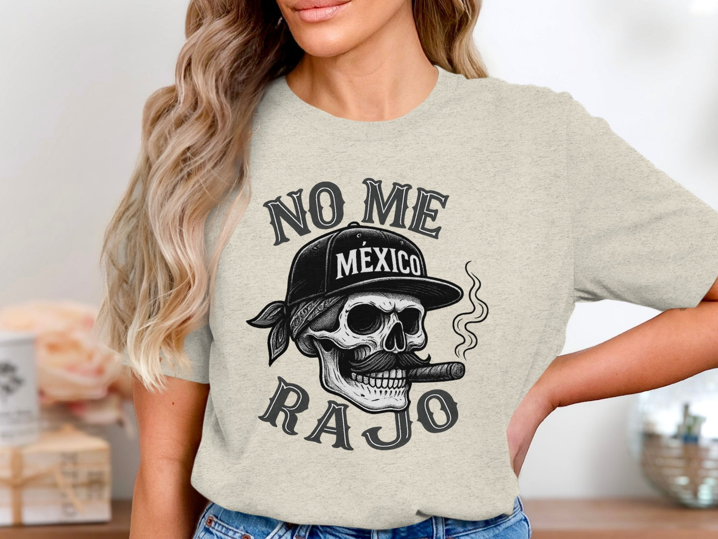 No Me Rajo Skull with Hat Design T-Shirt product