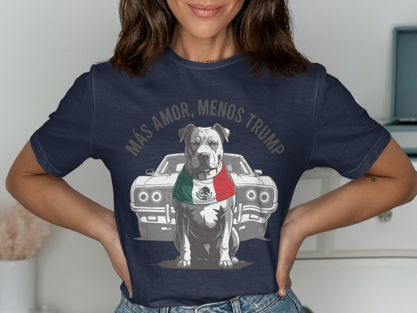 Más Amor Menos Trump Graphic T-shirt product