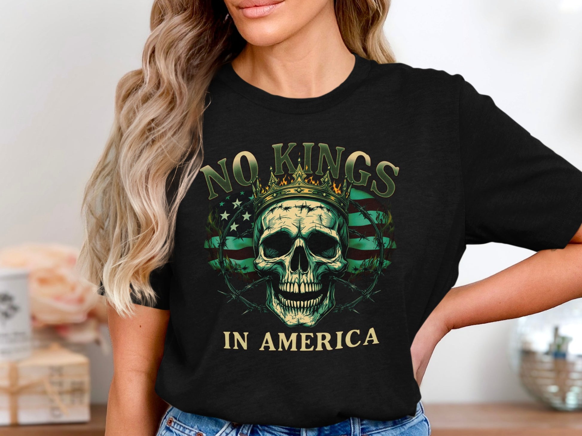 No Kings in America Skull Design Patriotic Shirt