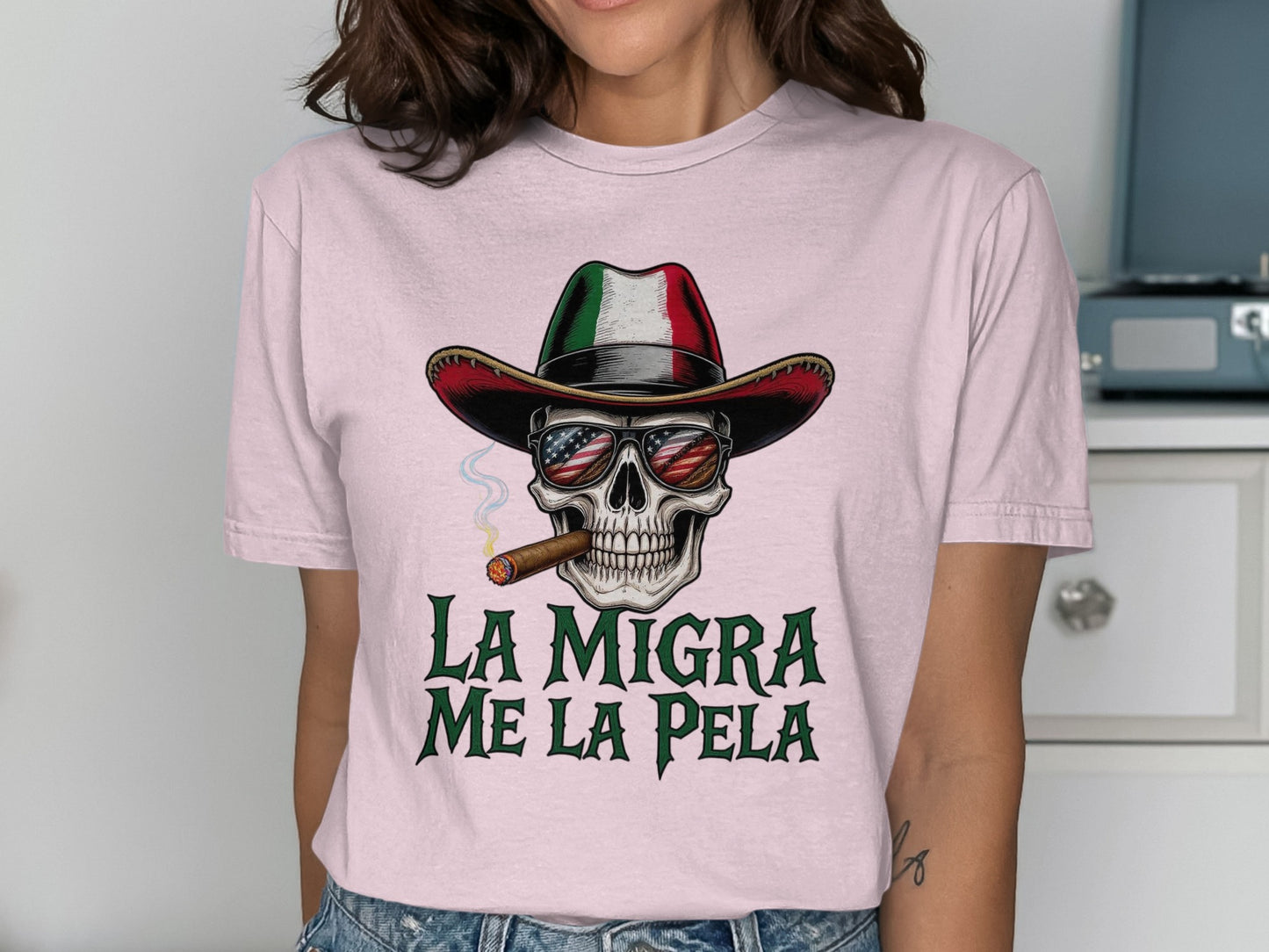 La Migra Me La Pela Graphic T-shirt product type