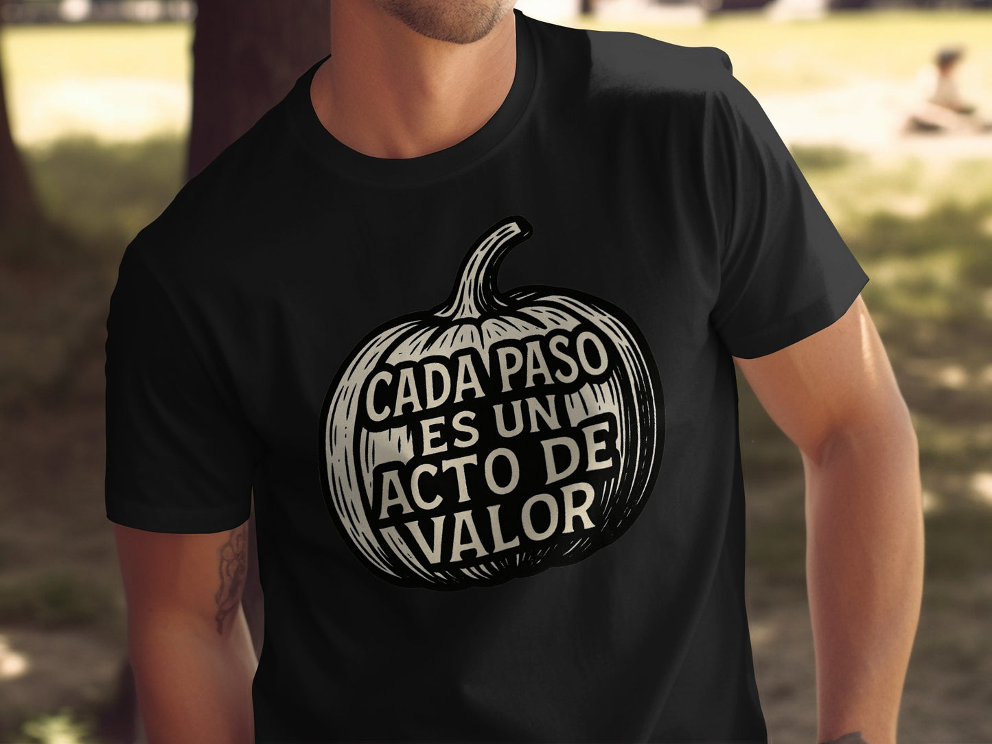 Cada Paso Es un Acto de Valor T-Shirt product