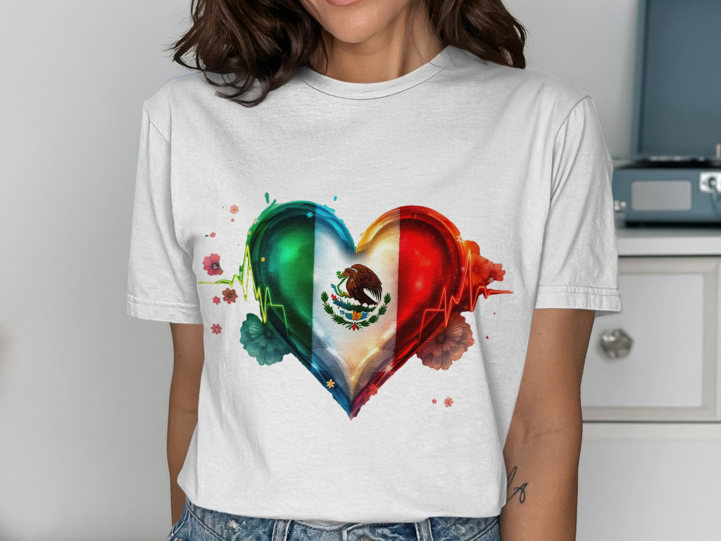 Heartbeat Design Mexico Flag Print T-shirt product type