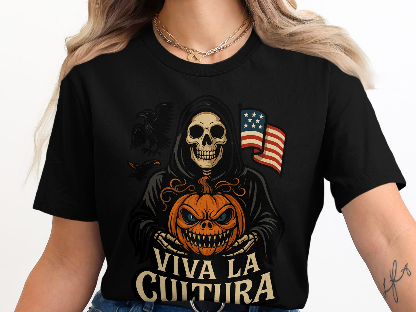 Viva La Cultura Halloween Skull Graphic Tee product type