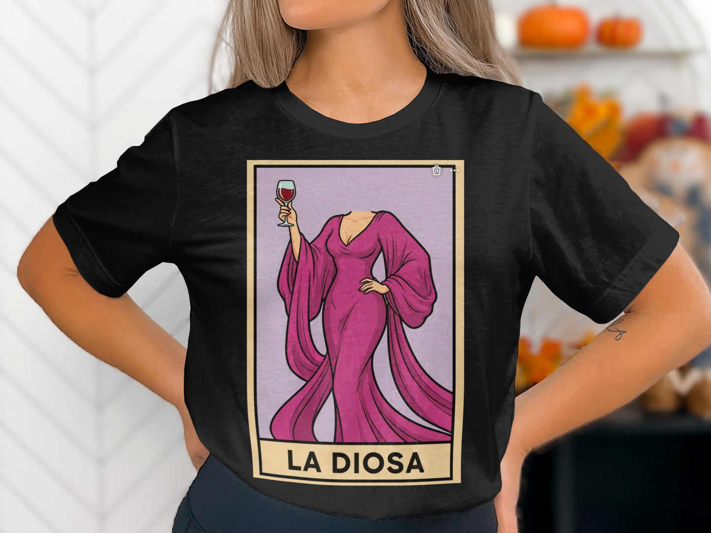 La Diosa Graphic Black Tee Shirt Casual Wear product type