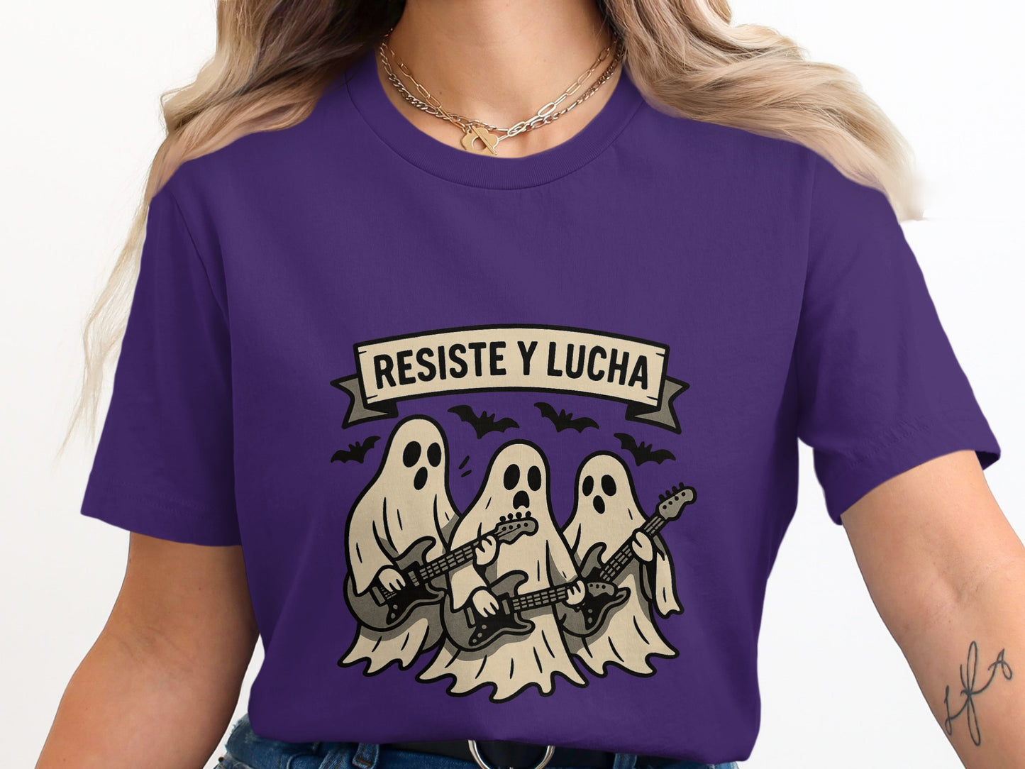 Resiste Y Lucha Three Ghosts Graphic T-Shirt product type