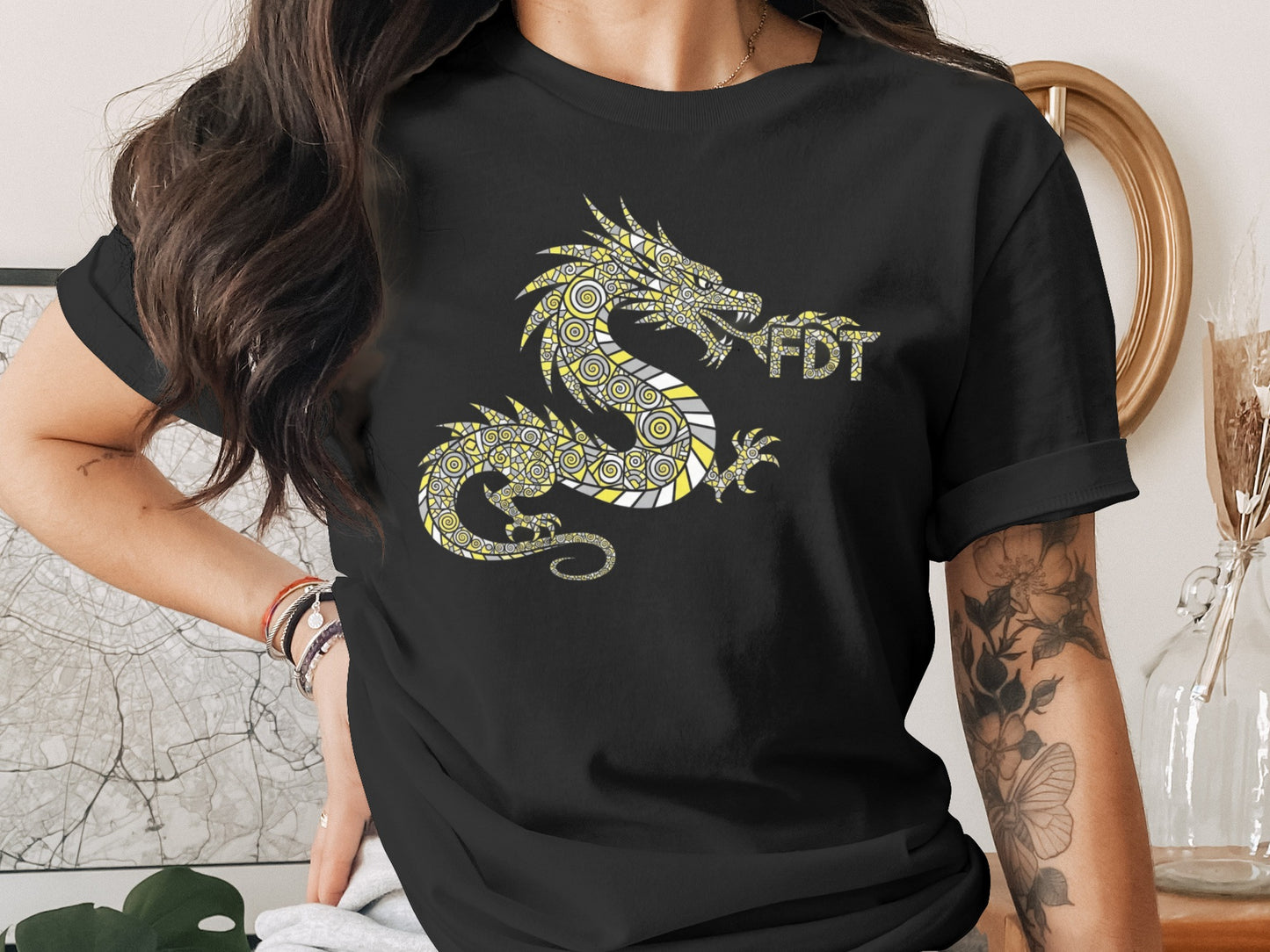 Stylish Dragon Print Graphic Tee Shirt product