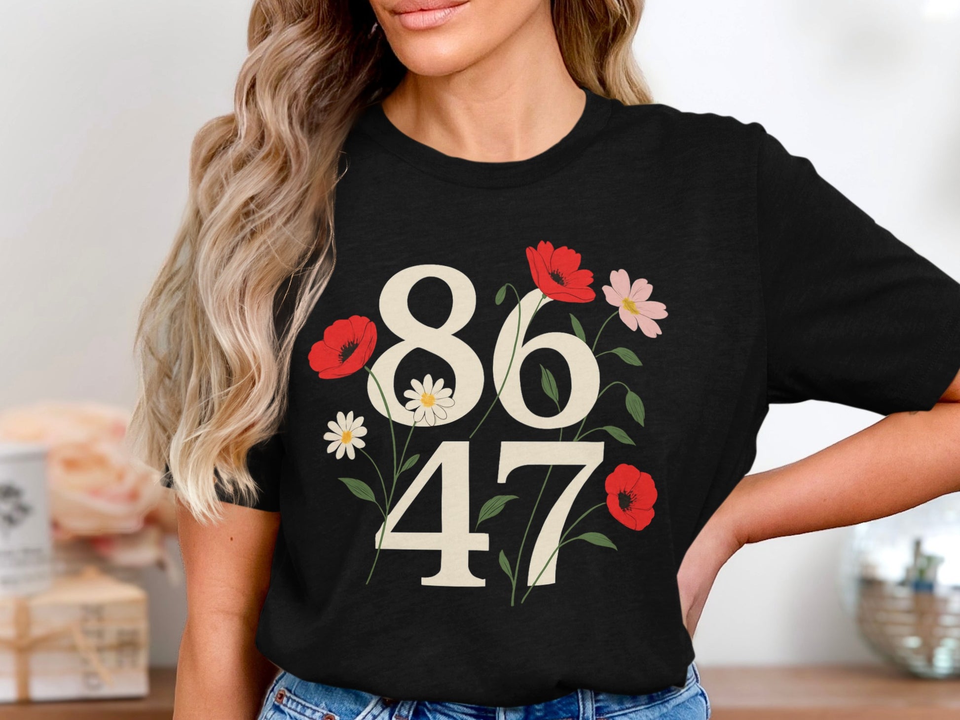 8647 Graphic Floral Print Women's T-Shirt product