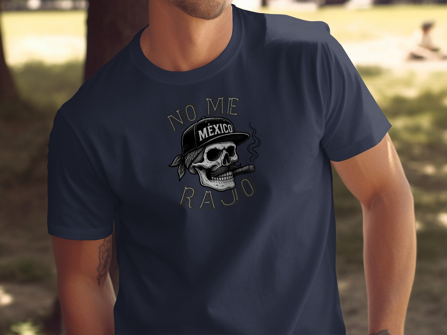 No Me Rajo Skull Graphic Navy Tee Shirt product