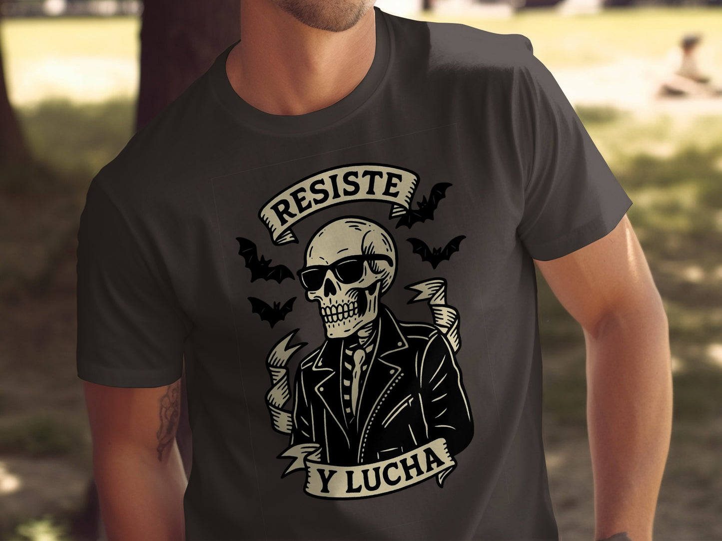 Resiste Y Lucha Skull Graphic Tee Casual Shirt product type