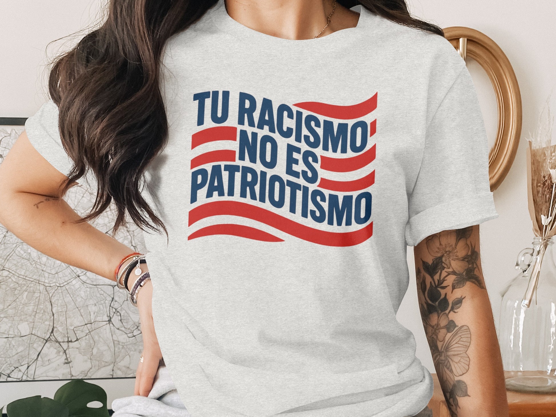 Tu Racismo No Es Patriotismo Graphic T-Shirt product
