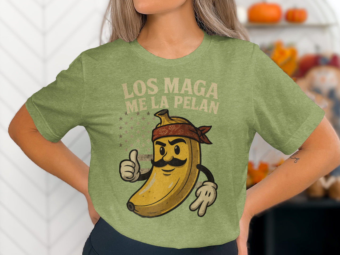 Los Maga Me La Pelan Graphic T-shirt product type