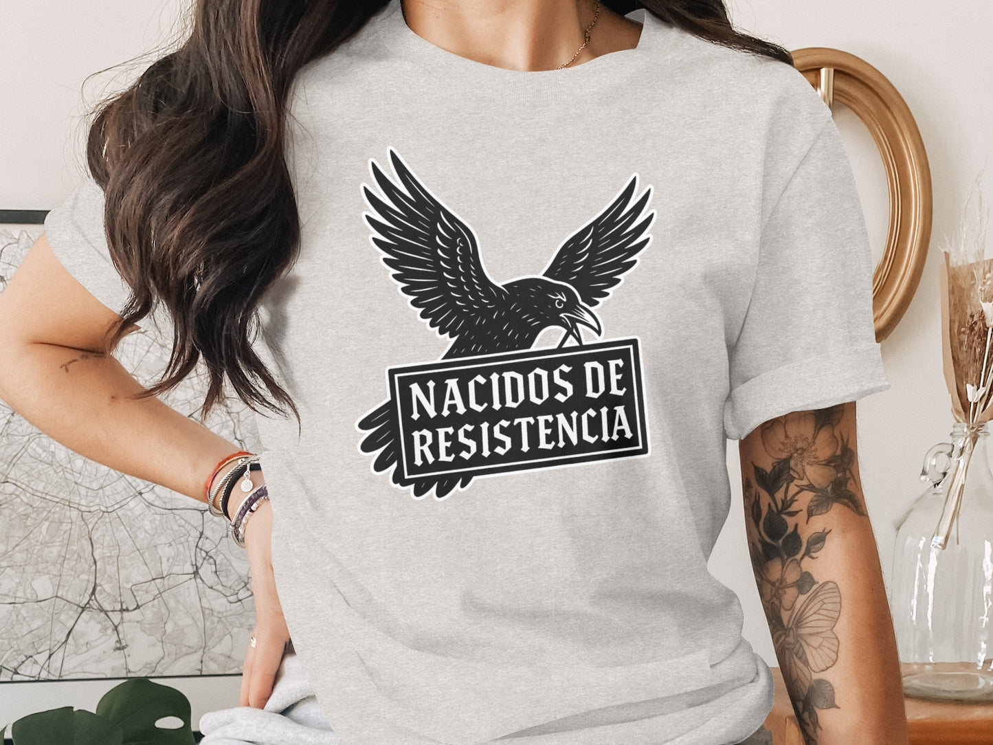 Nacidos De Resistencia Graphic Print T-shirt product type
