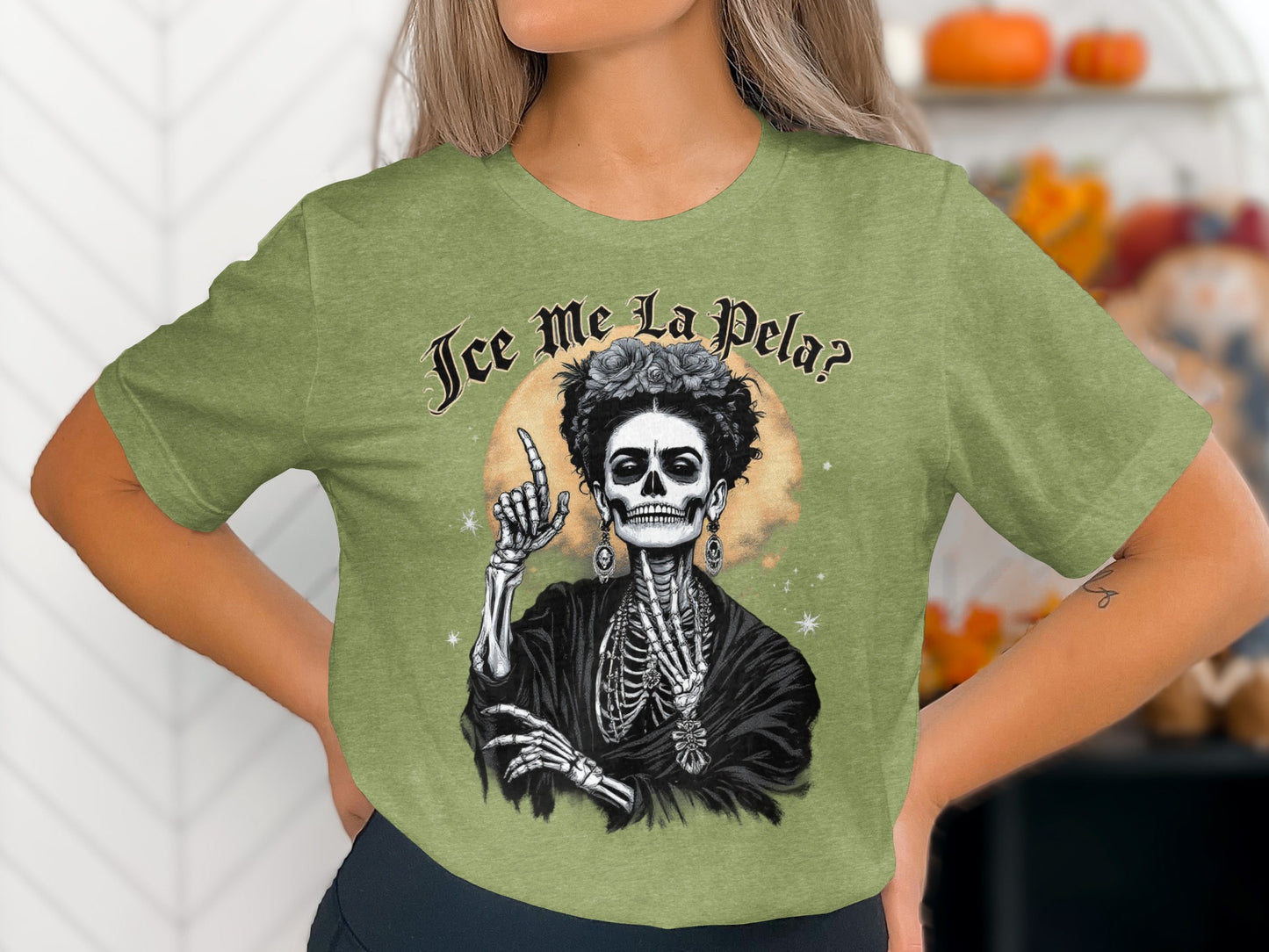 Jee Me La Pela Skull Graphic T-shirt product type