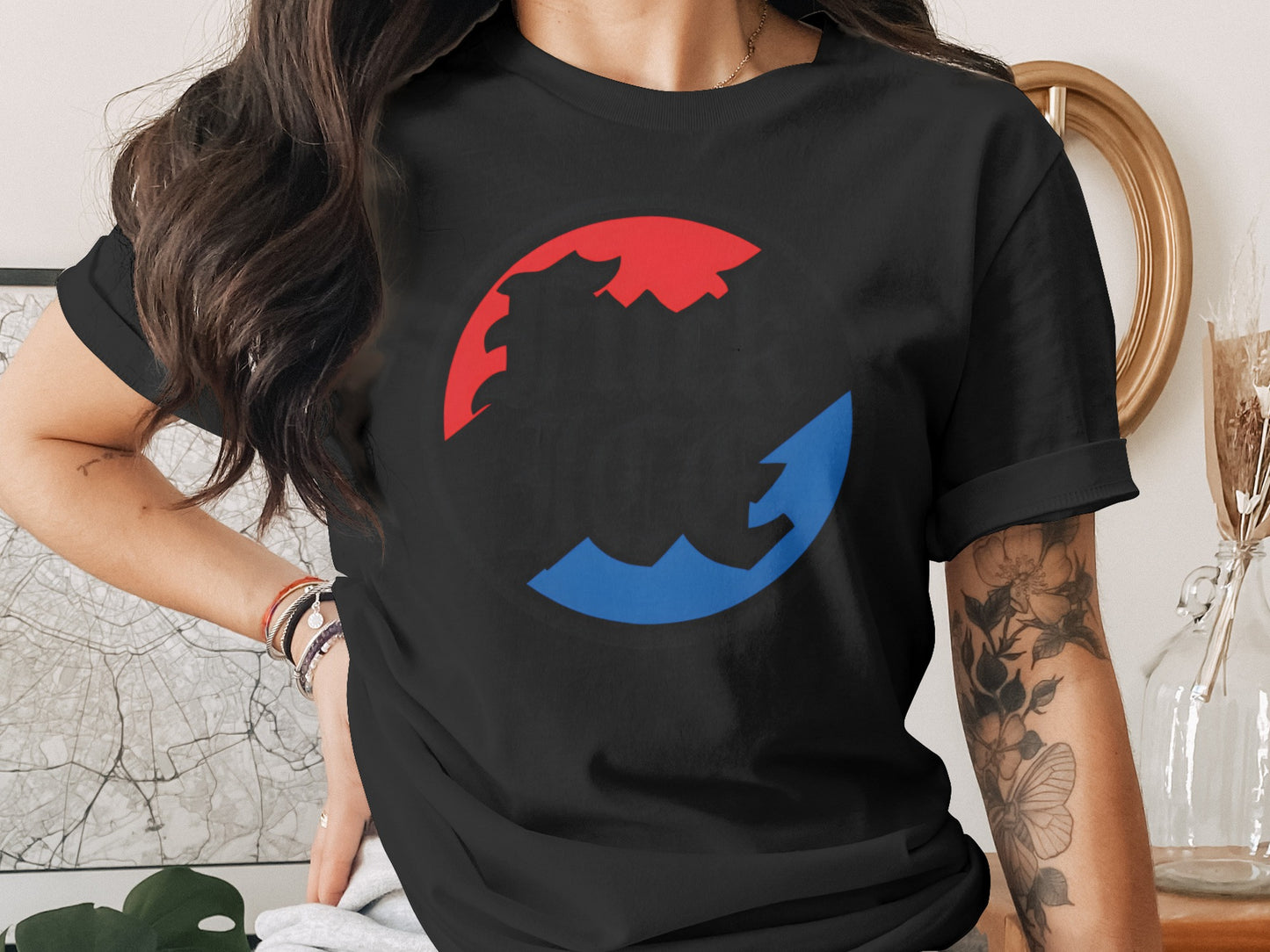 Stylish Graphic Design Short Sleeve T-Shirt product type