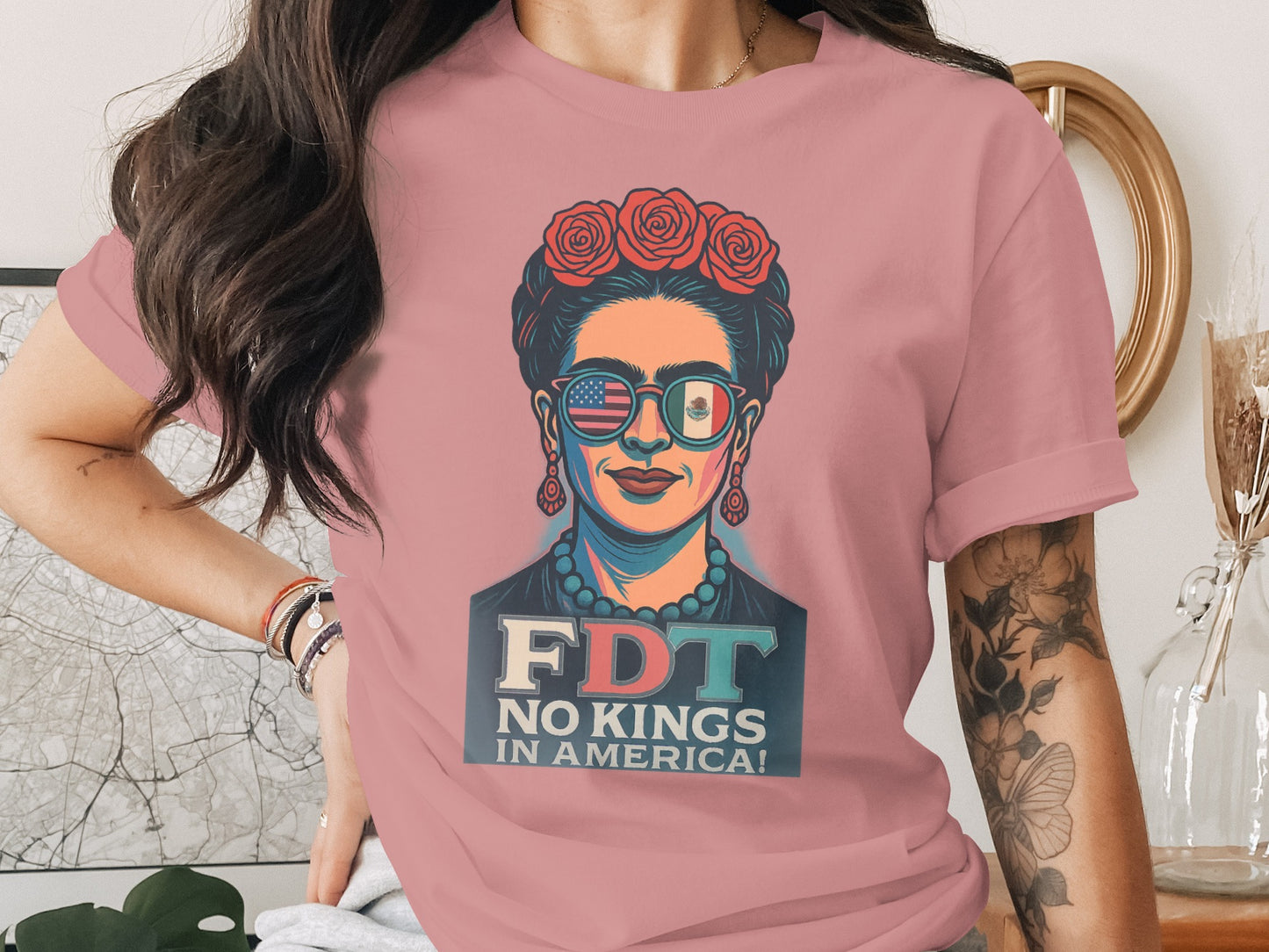 FDT No Kings In America Graphic T-shirt product