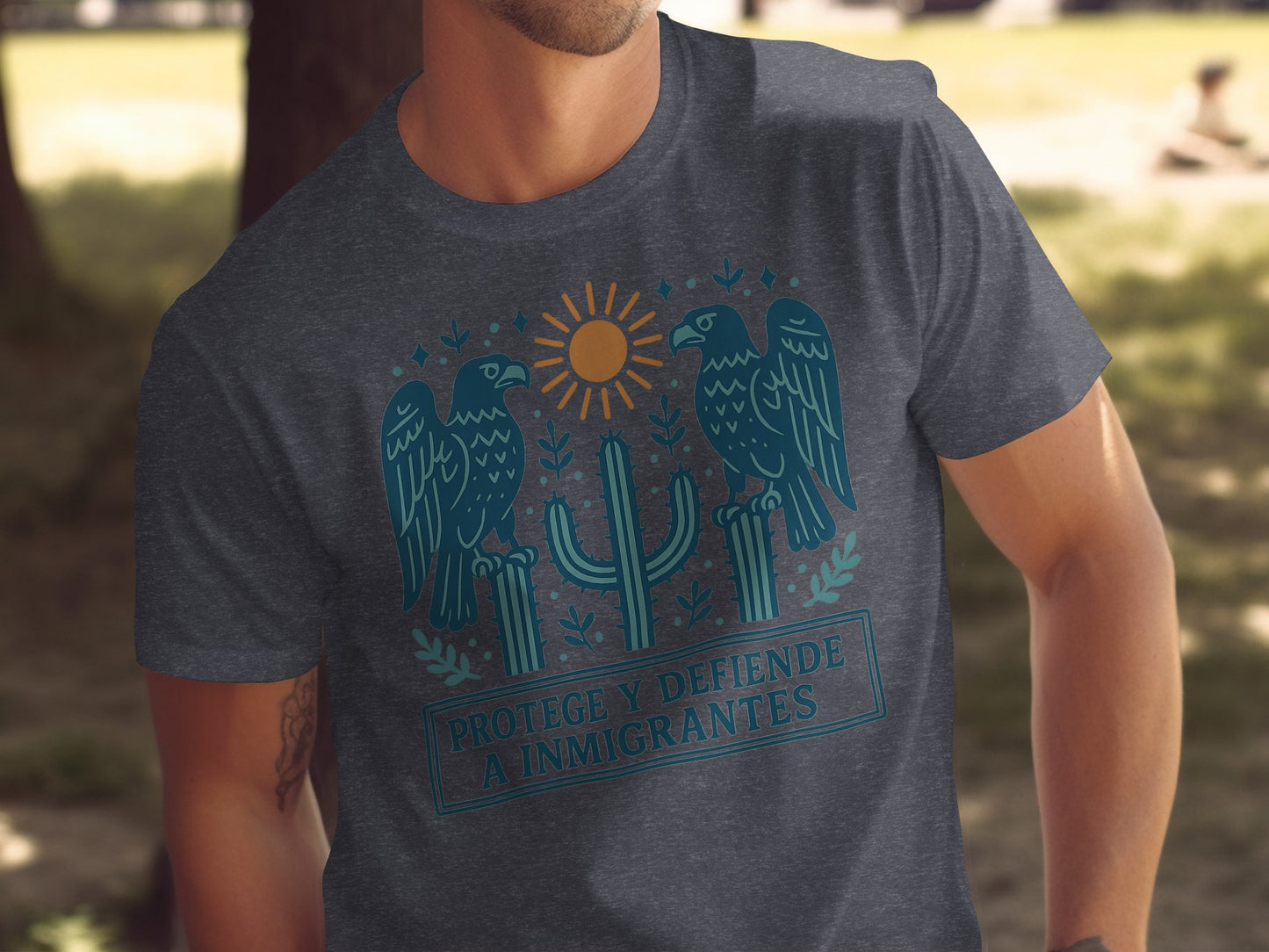 Protege y defiende a inmigrantes t-shirt product type