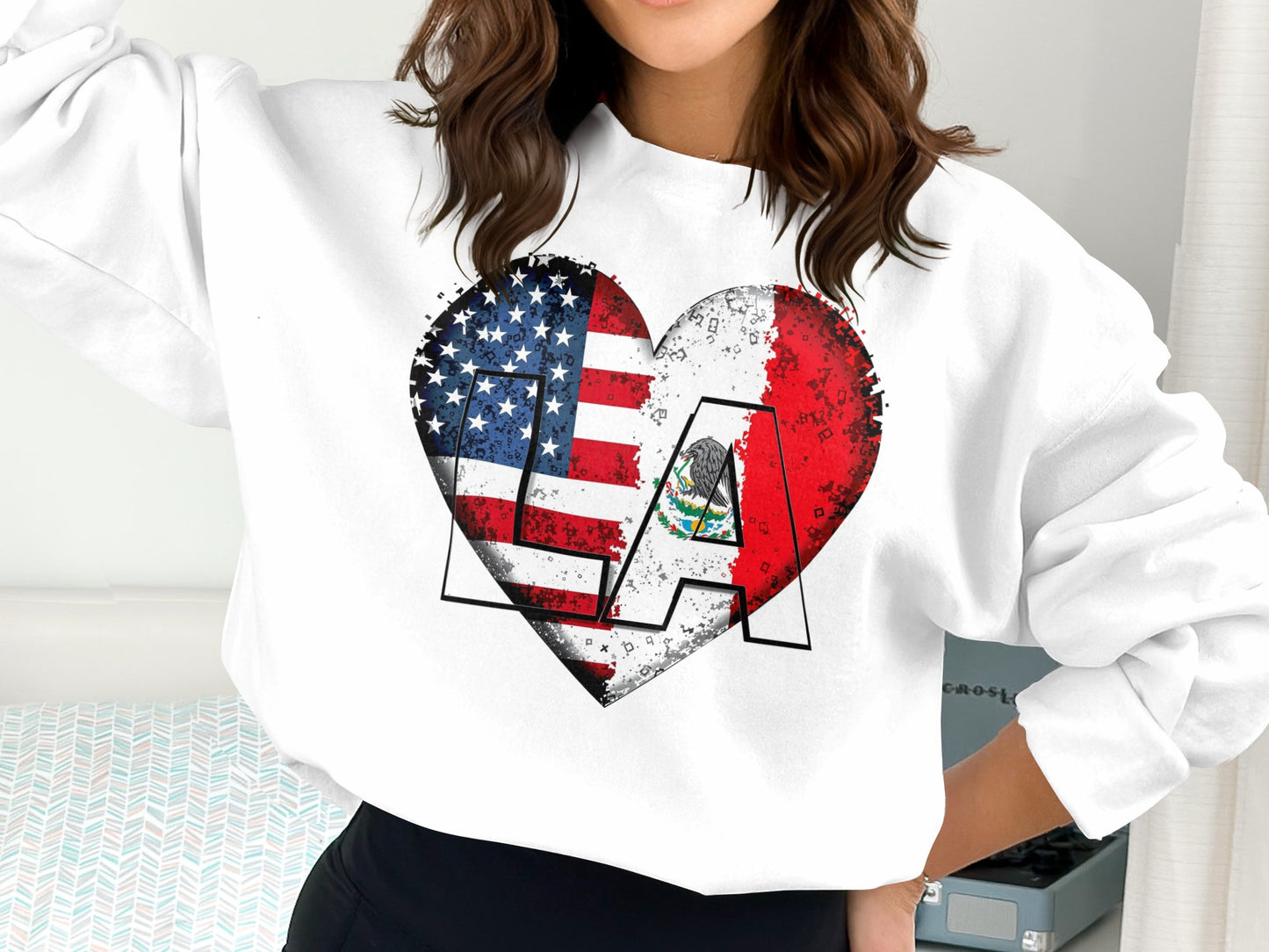 LA Heart Print Unisex Casual Sweatshirt product