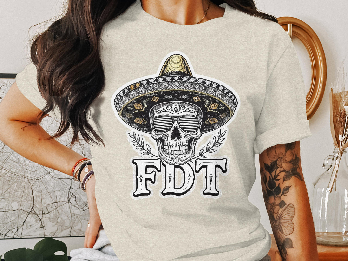 Stylish Sombrero Skull Graphic Unisex T-shirt product