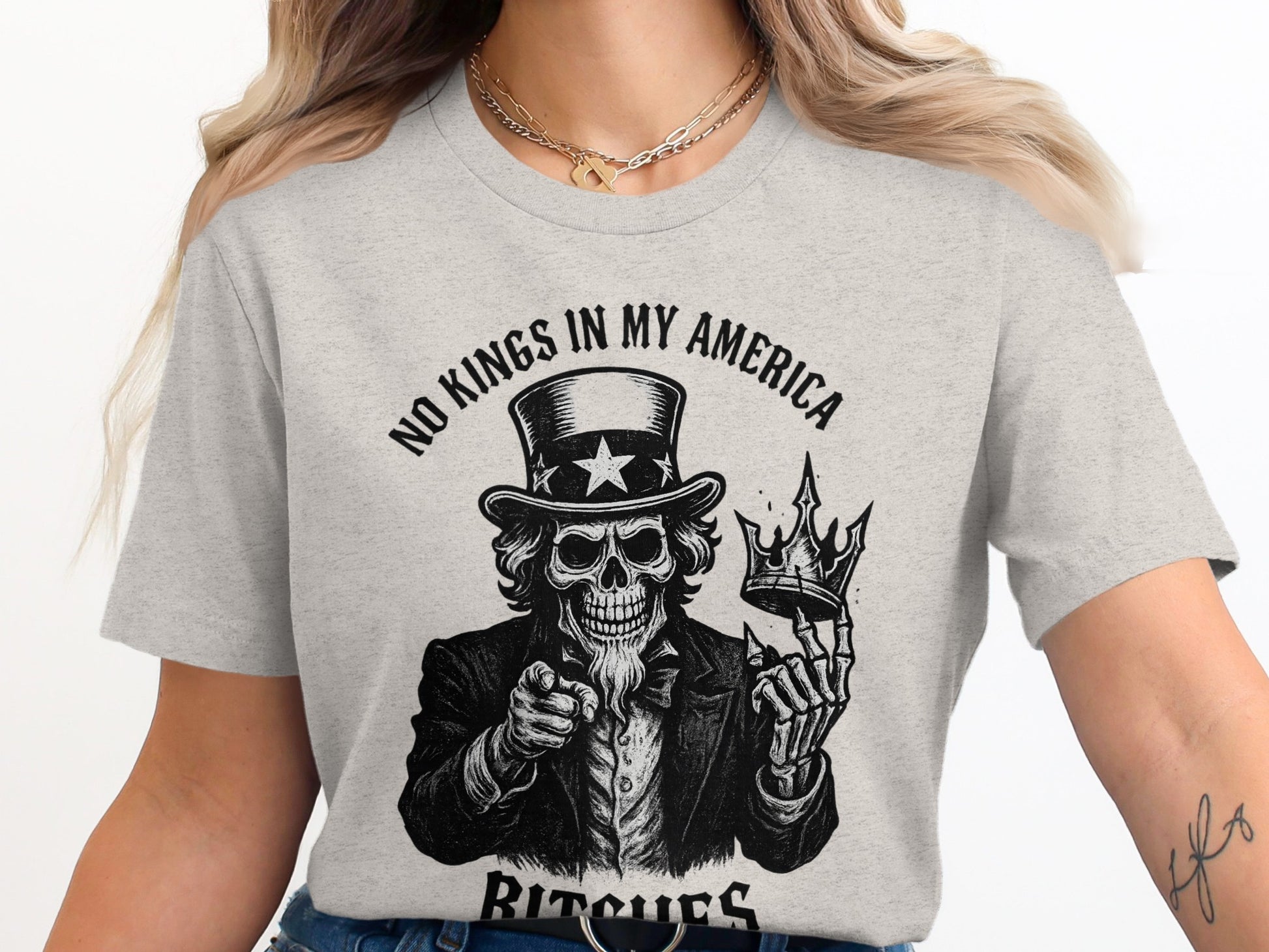 No Kings In My America Bitches T-shirt product type