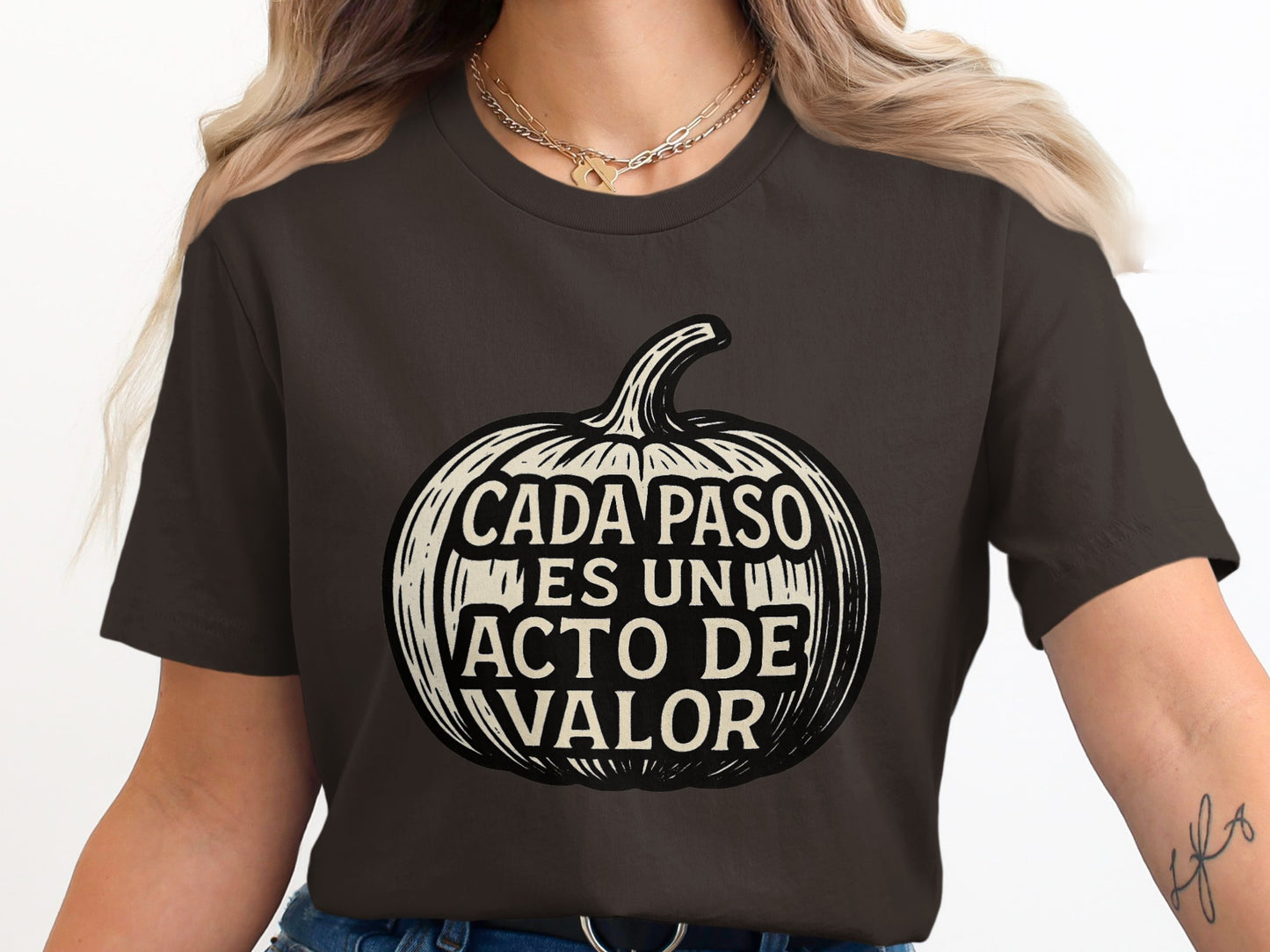Cada Paso Es Un Acto De Valor Pumpkin T-shirt product