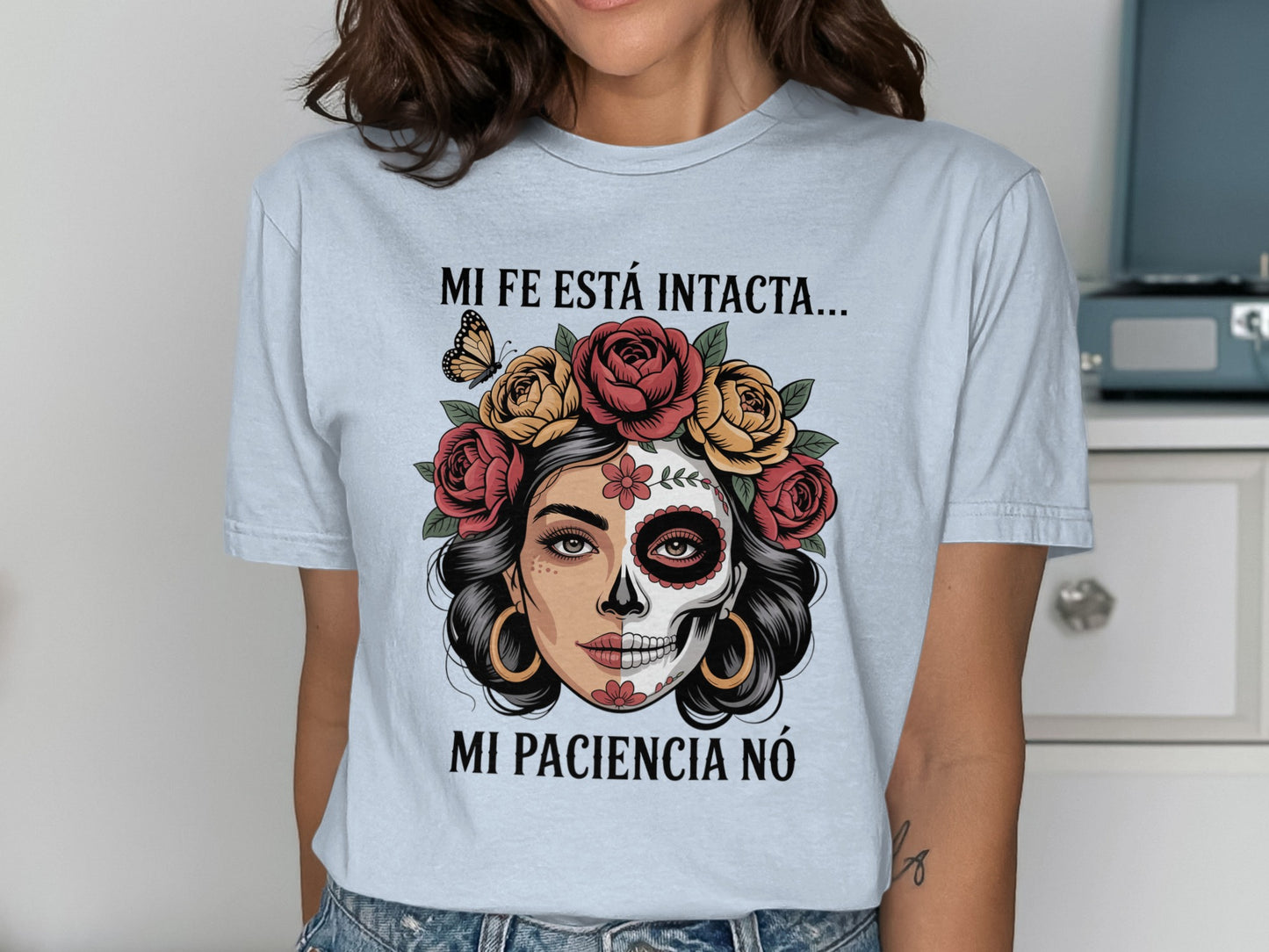 Mi Fe Está Intacta Mi Paciencia No T-shirt product type
