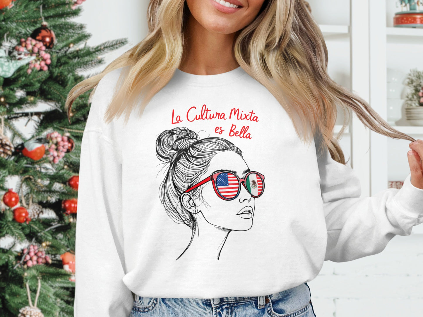 La Cultura Mixta es Bella graphic sweatshirt product