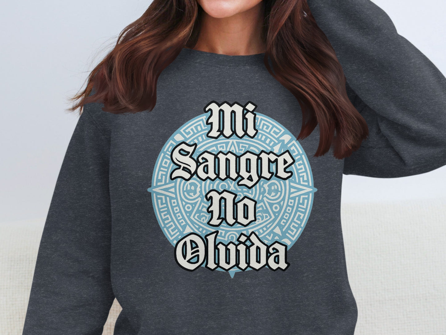 Mi Sangre No Olvida Graphic Sweatshirt product type