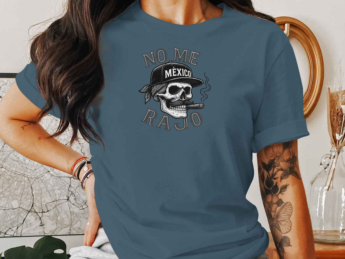 No Me Rajo Mexico Skull Graphic T-shirt product type