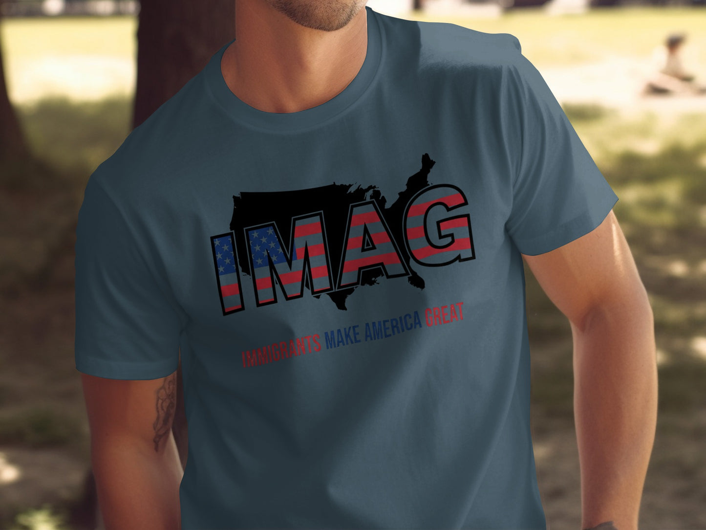 Immigrants Make America Great Graphic T-shirt product