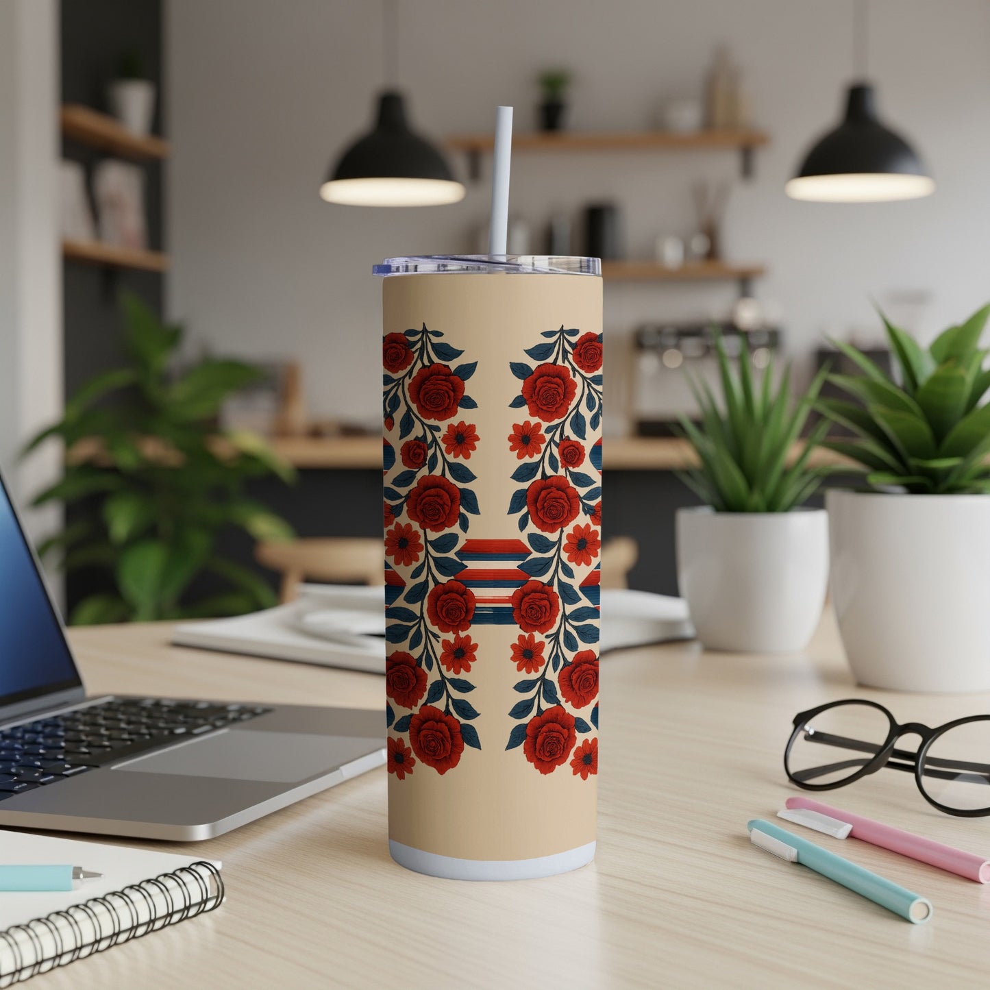 Floral Rose Pattern Insulated Tumbler for Beverages product