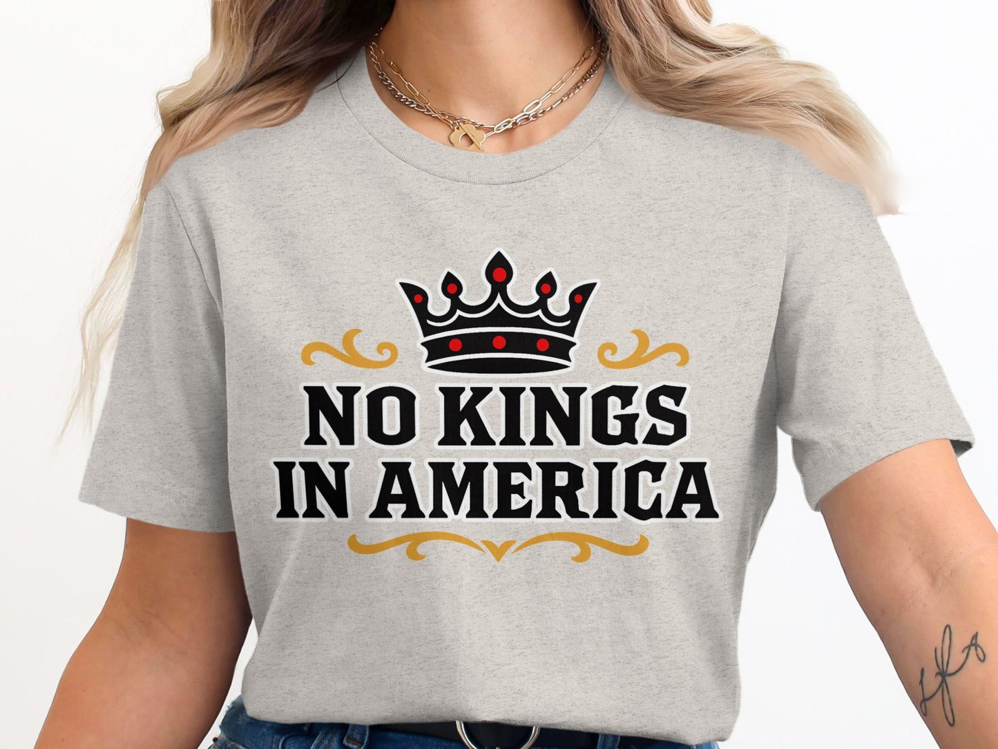 No Kings In America Statement Graphic Tee product type