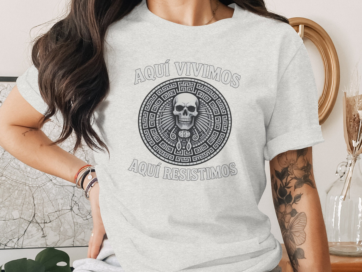 Aquí Vivimos Aquí Resistimos Skull Shirt product
