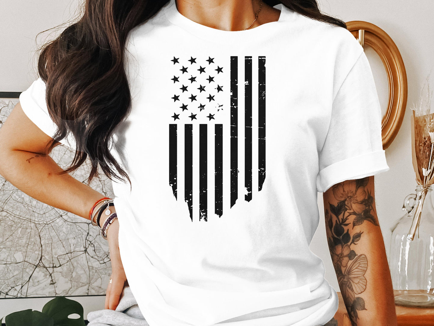Vintage American Flag Graphic Print T-Shirt product