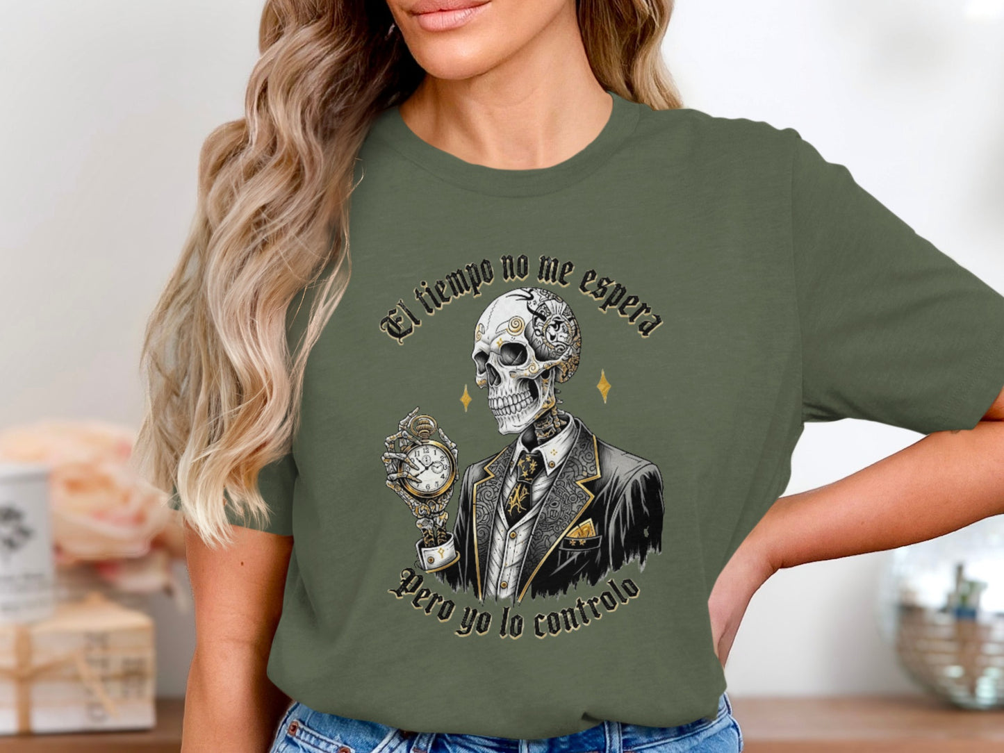 El Tiempo No Me Espera Graphic T-shirt product